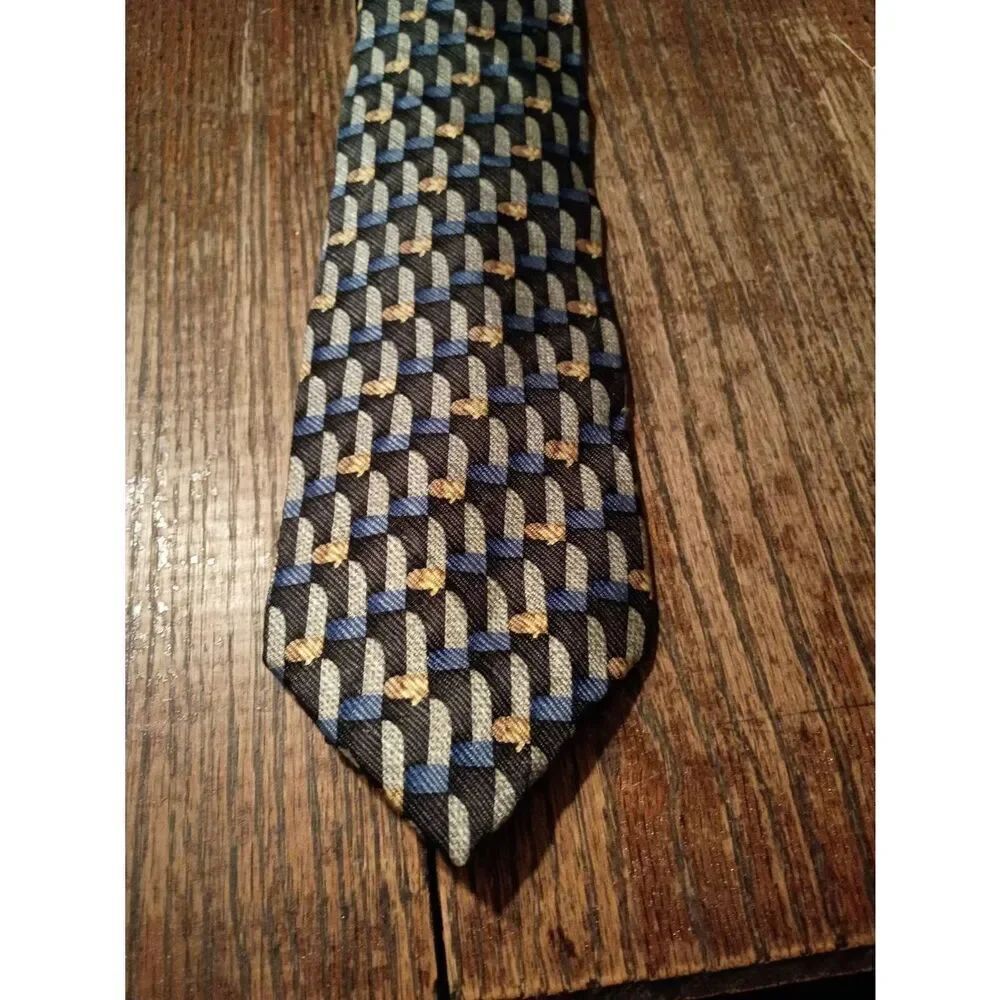 Vintage Claiborne Blue Grey Gold100% Silk Neck Tie Office Wedding Formal Church